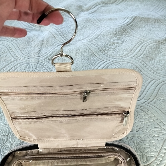 2/$30 Nishel Petal Pastel Pink Hanging Travel Toiletry Cosmetic Bag Organizer - Picture 11 of 15